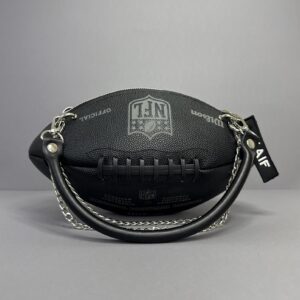 Black on Black chains